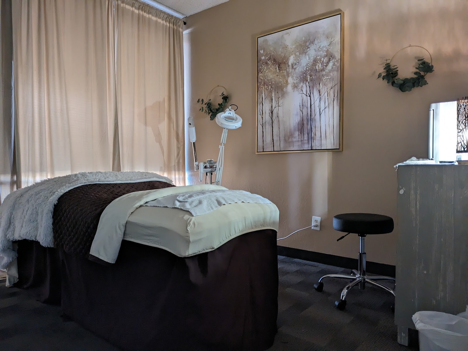 Cedar & Magnolia Day Spa + Med Spa logo